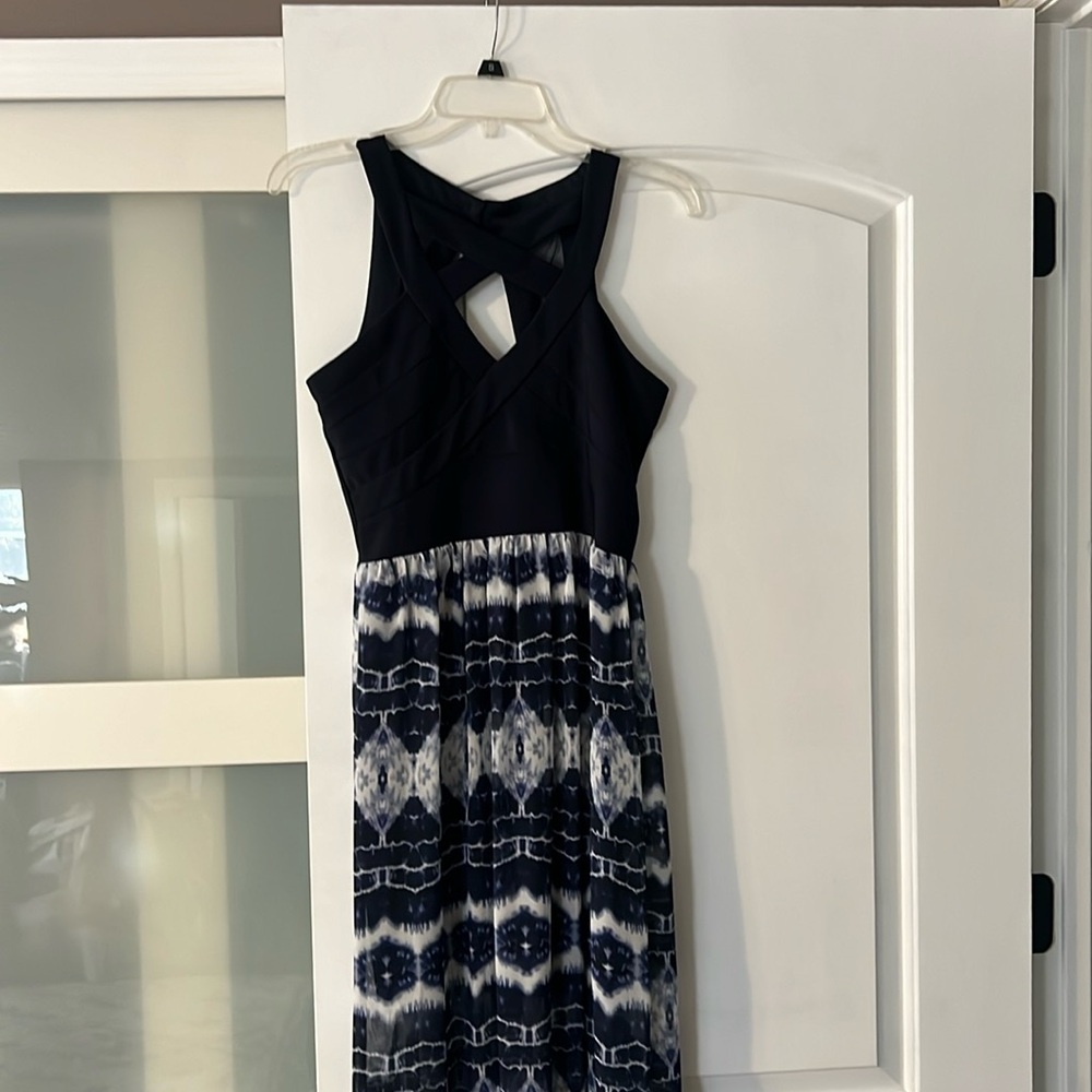 Crystal Doll Juniors’ Maxi Dress, size 5